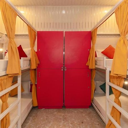 Madpackers Amritsar Bunks, Rooms, & Community Εξωτερικό φωτογραφία